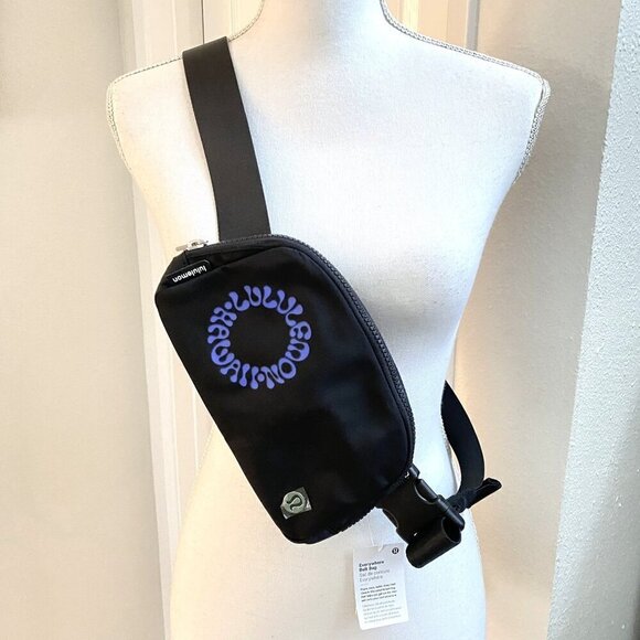 Lululemon Hawaii Everywhere Belt Bag Limited Rare Black Vacation Travel - Picture 10 of 10